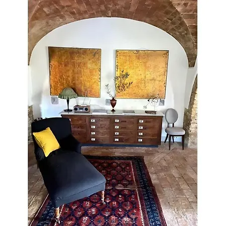 Apartament In Chianni